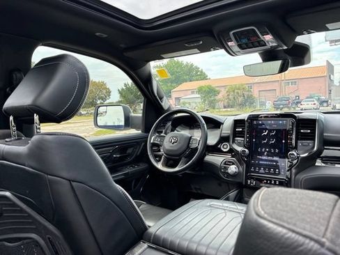 Used 2025 RAM 1500 Limited AWD/4WD image 28