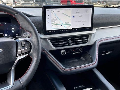 Used 2025 Ford Explorer ST-Line w/ ST-Line Street Pack image 6