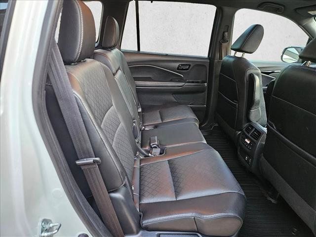 Used 2022 Honda Passport Elite image 15