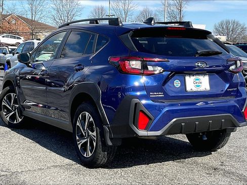 Certified 2024 Subaru Crosstrek 2.0i Premium image 11