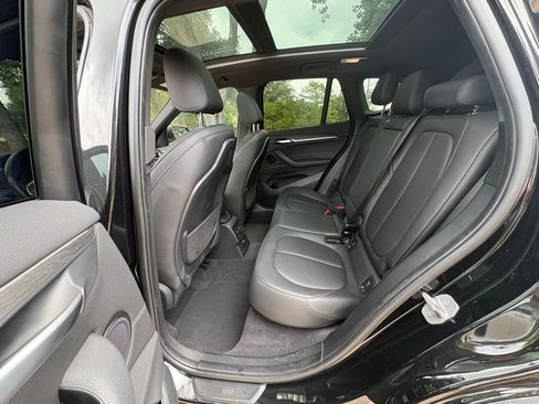 Used 2017 BMW X1 xDrive28i AWD/4WD image 16