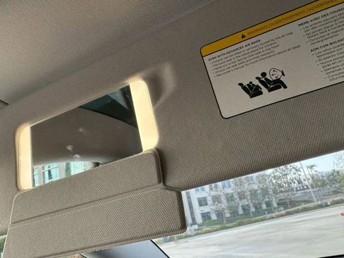 Used 2023 Tesla Model 3 Standard Range image 25