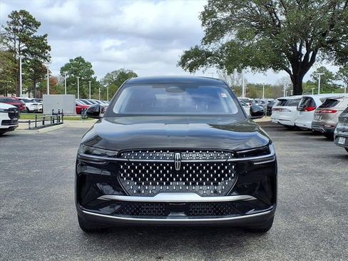 New 2026 Lincoln Nautilus Premier image 3