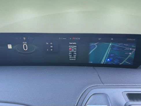 Used 2025 Ford Expedition Platinum image 10