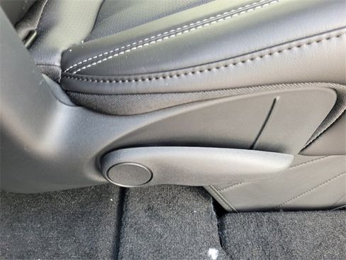 New 2026 Chrysler Voyager LX image 16