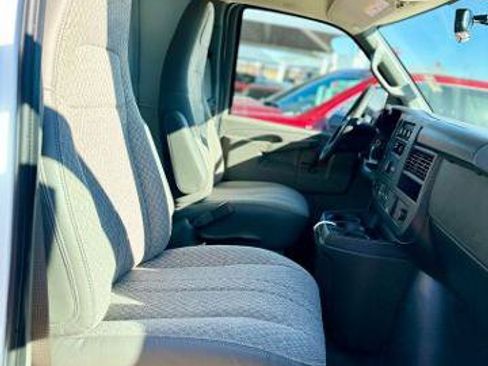 New 2025 GMC Savana 2500 w/ Driver Convenience Package RWD image 10