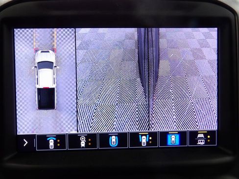 Used 2023 GMC Sierra 3500 Denali w/ Technology Package image 19