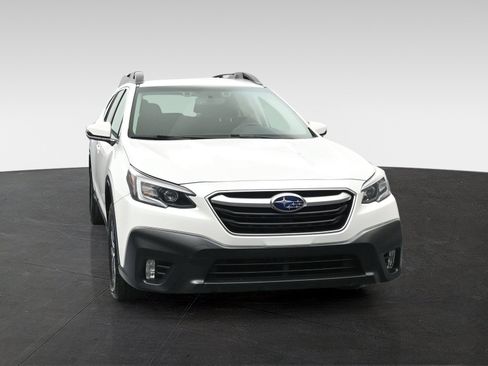 Used 2021 Subaru Outback Premium AWD/4WD image 7