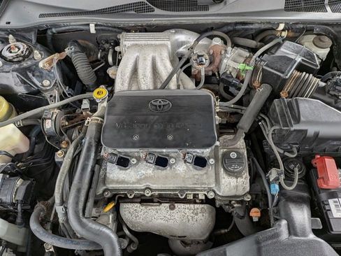 Used 2003 Toyota Camry LE image 22