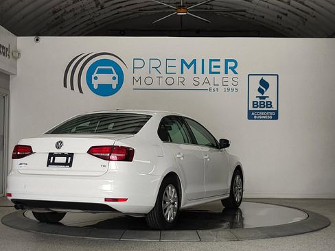 Used 2017 Volkswagen Jetta S FWD image 7