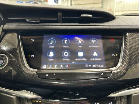 Used 2024 Cadillac XT6 Sport image 17