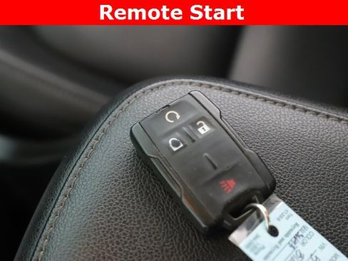 Used 2022 Chevrolet Colorado LT w/ Redline Special Edition image 3