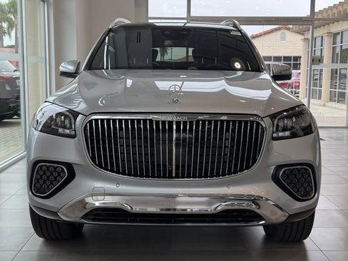 New 2026 Mercedes-Benz Maybach GLS 600 4MATIC image 8