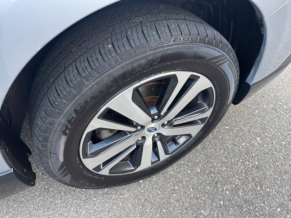 Used 2019 Subaru Outback 2.5i Limited AWD/4WD image 21