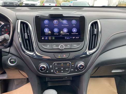 Used 2024 Chevrolet Equinox RS w/ RS Leather Package AWD/4WD image 17