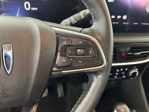 Used 2024 Buick Encore GX Sport Touring w/ Comfort Package image 17