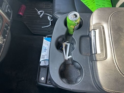 Used 2015 RAM 1500 Laramie w/ Convenience Group image 12