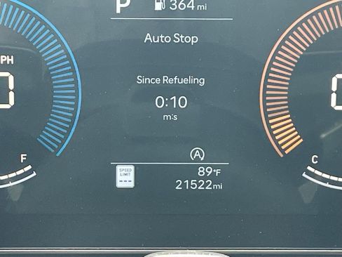 Used 2025 Hyundai Santa Fe SEL image 11