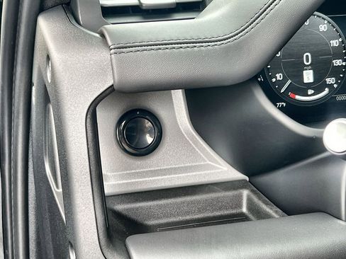 New 2026 Land Rover Defender 110 X AWD/4WD image 21