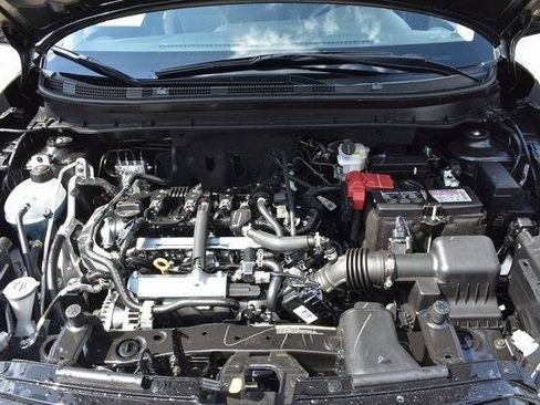 New 2025 Nissan Kicks Play S image 39