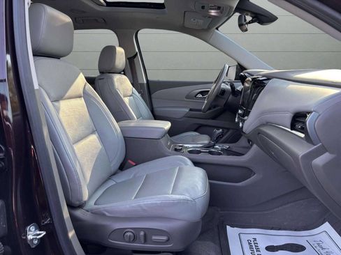 Used 2018 Chevrolet Traverse Premier image 26