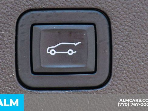 Used 2024 Chevrolet Tahoe LT image 26