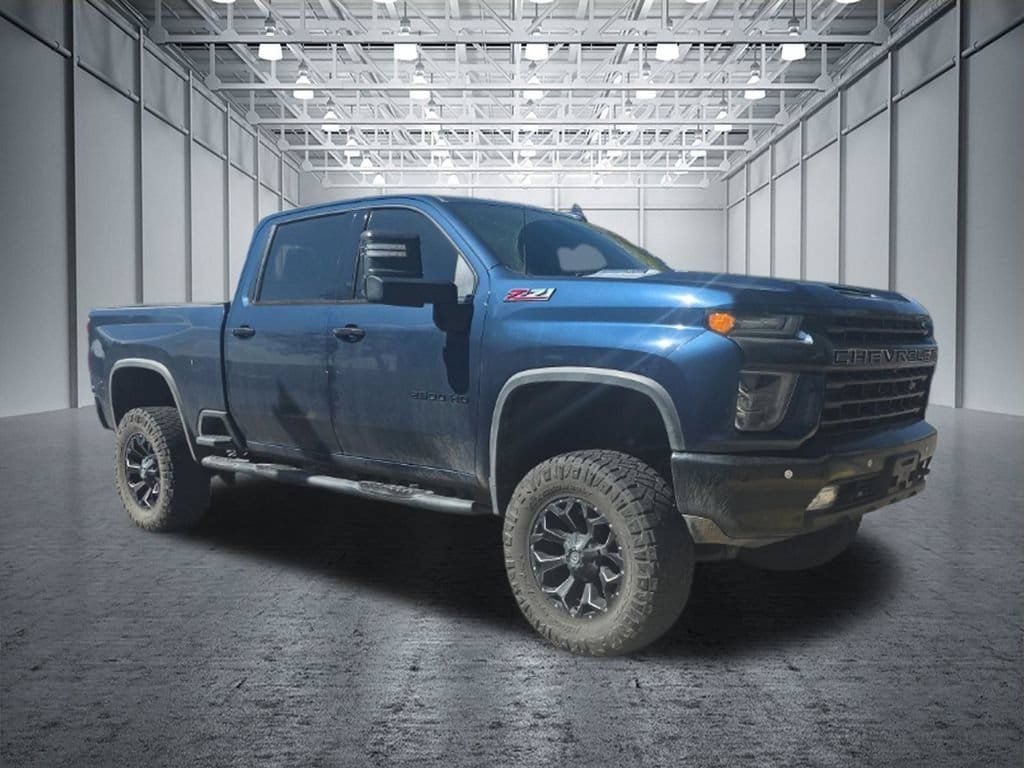 Used 2020 Chevrolet Silverado 2500 LTZ w/ LTZ Premium Package AWD/4WD image 15