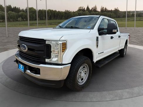 Used 2019 Ford F350 XL w/ Power Equipment Group AWD/4WD image 1