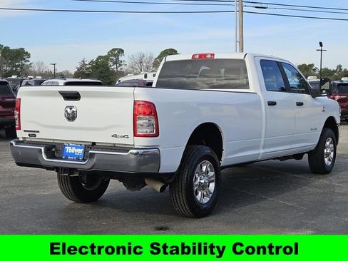 Used 2024 RAM 2500 Big Horn image 28