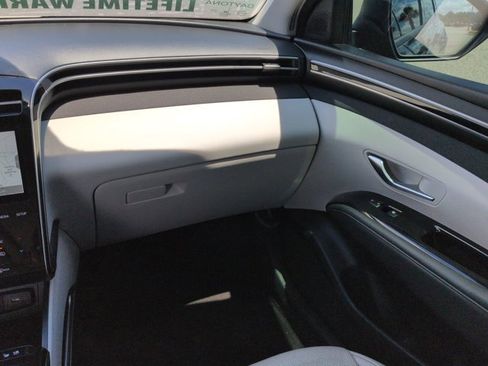 Used 2023 Hyundai Tucson Limited image 18
