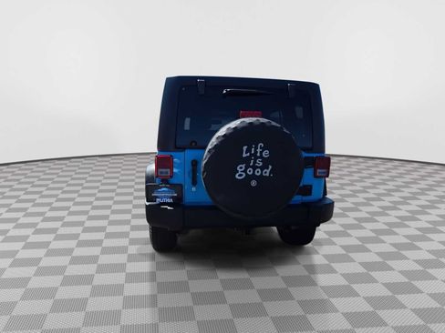Used 2018 Jeep Wrangler Unlimited Rubicon AWD/4WD image 7