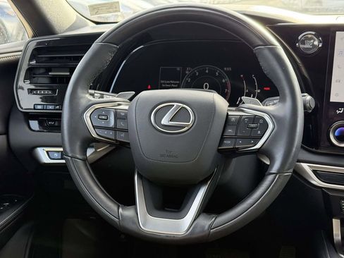 Used 2023 Lexus RX 350 Premium image 9