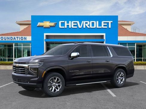 New 2025 Chevrolet Suburban Premier image 2