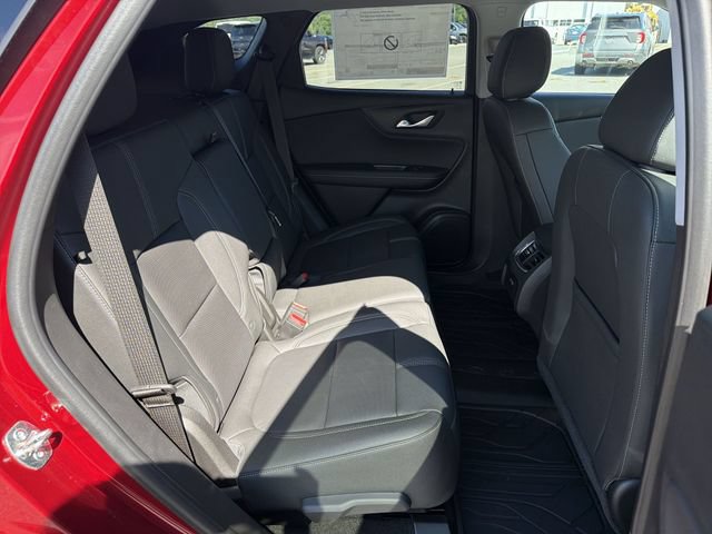 New 2026 Chevrolet Blazer LT w/ LPO, Floor Liner Package AWD/4WD image 28