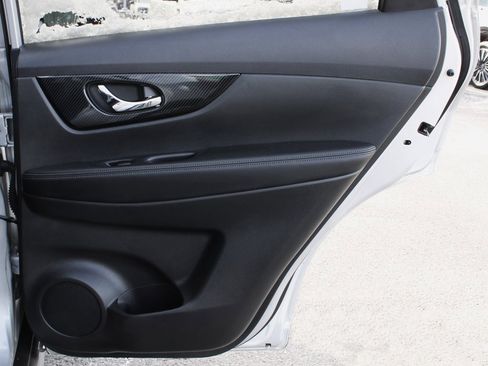 Certified 2019 Nissan Rogue SL image 23