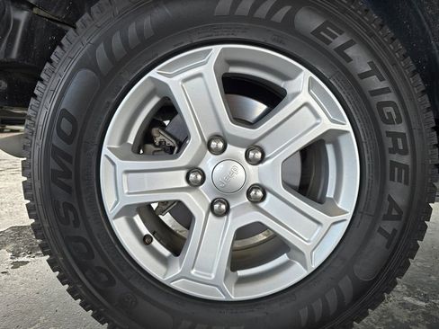 Used 2019 Jeep Wrangler Unlimited Sport S AWD/4WD image 46