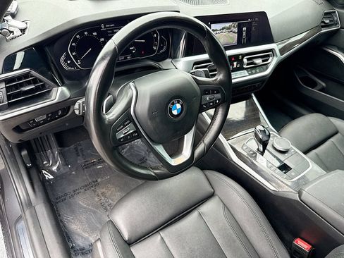 Used 2021 BMW 330i Sedan w/ Convenience Package RWD image 25