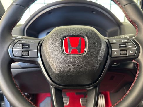 Used 2025 Honda Civic Type R image 10