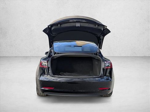 Used 2022 Tesla Model 3 Performance image 6