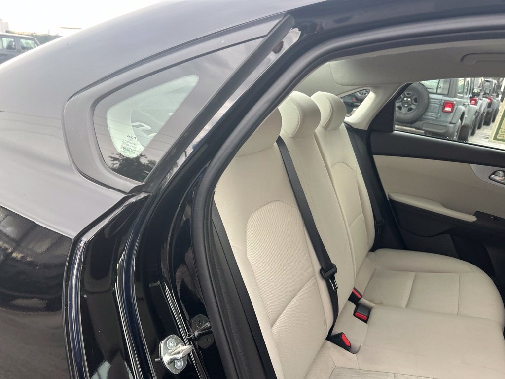 Used 2023 Kia Forte LXS FWD image 26