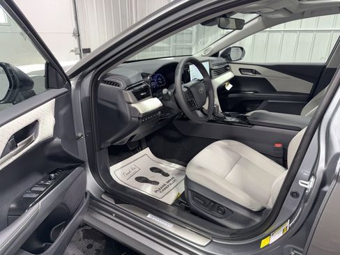 New 2026 Toyota Camry XLE w/ Premium Plus Package AWD/4WD image 18