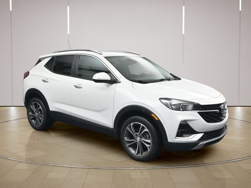 Used 2023 Buick Encore GX Select FWD image 1
