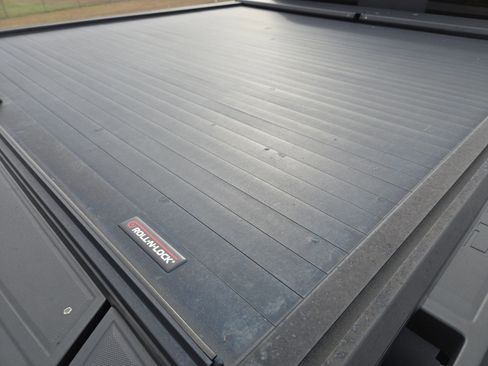 Used 2024 Chevrolet Silverado 1500 LTZ w/ Technology Package image 28