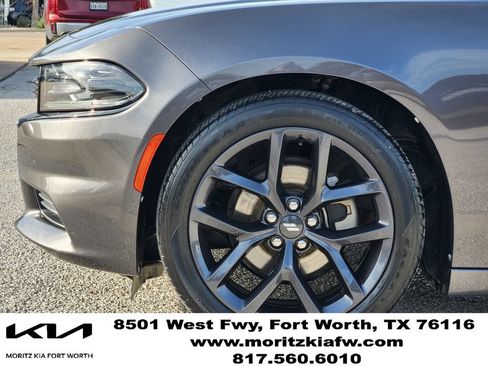 Used 2021 Dodge Charger SXT w/ Blacktop Package RWD image 8