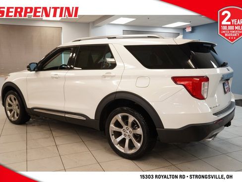 Used 2020 Ford Explorer Platinum w/ Premium Technology Package image 8