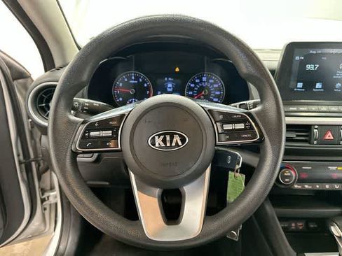 Used 2019 Kia Forte LXS FWD image 7