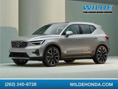 Used 2023 Volvo XC40 B5 Ultimate w/ Climate Package