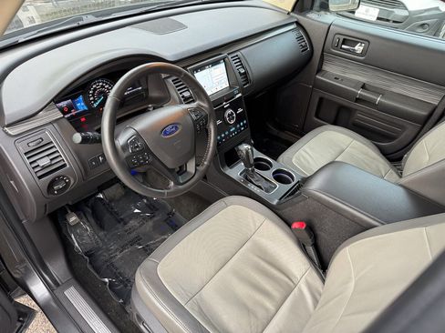 Used 2016 Ford Flex Limited w/ Limited Appearance Package image 2