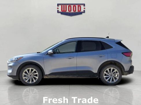 Used 2022 Ford Escape Titanium w/ Titanium Elite Package image 4