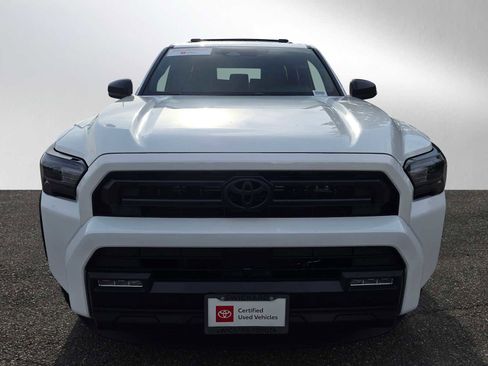 Certified 2025 Toyota 4Runner SR5 image 8